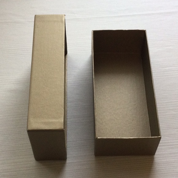 3 for $20 item - Versace Sunglasses Box - Picture 4 of 5